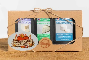Křupavý sýr Dárková sada 3 druhů lyo sýrů nejen od kozičky Miláčku s Tebou i do pekla Srdce